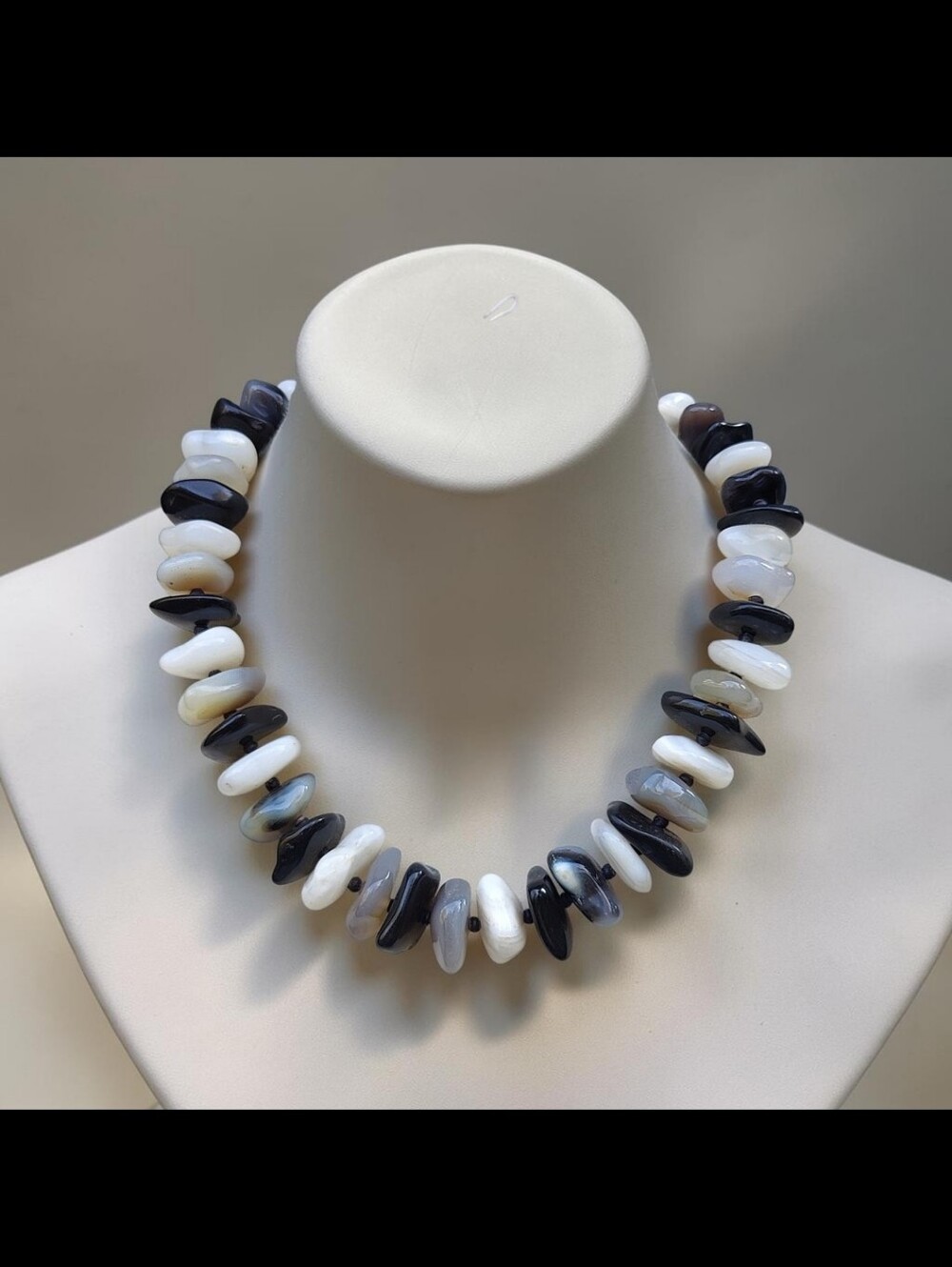 Chunky Heavy Agate Beaded Necklace